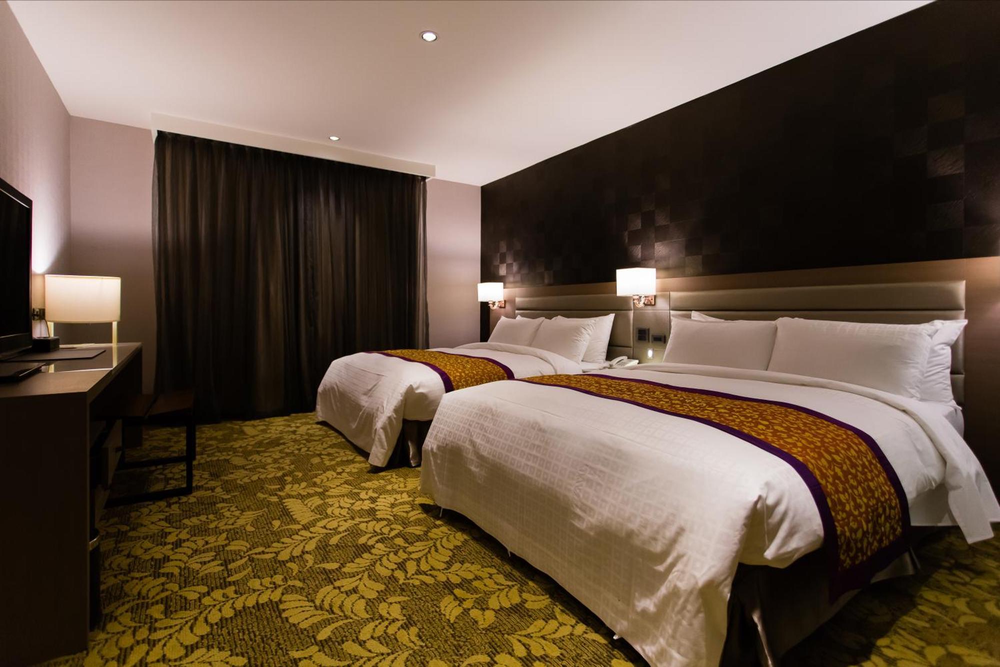 Chiayi Oriental Pearl International Hotel Fanlu Bagian luar foto