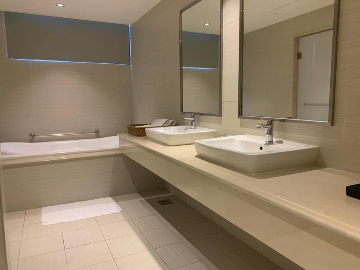 Chiayi Oriental Pearl International Hotel Fanlu Bagian luar foto