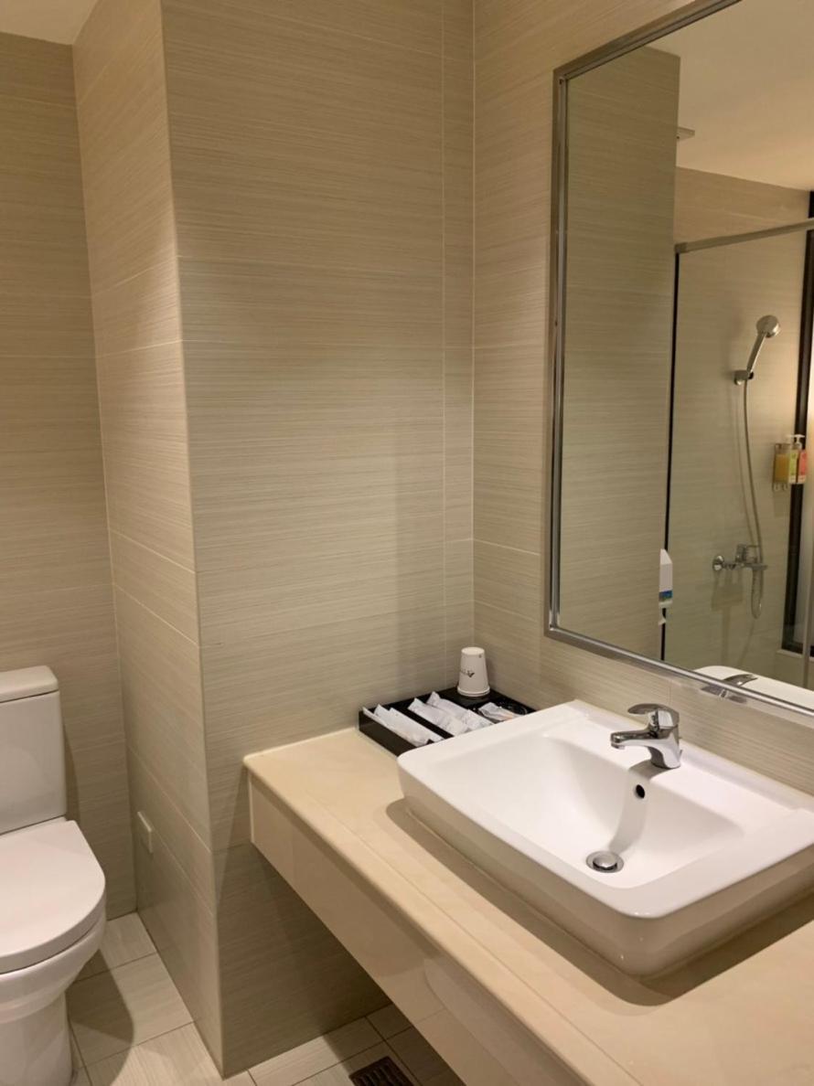 Chiayi Oriental Pearl International Hotel Fanlu Bagian luar foto