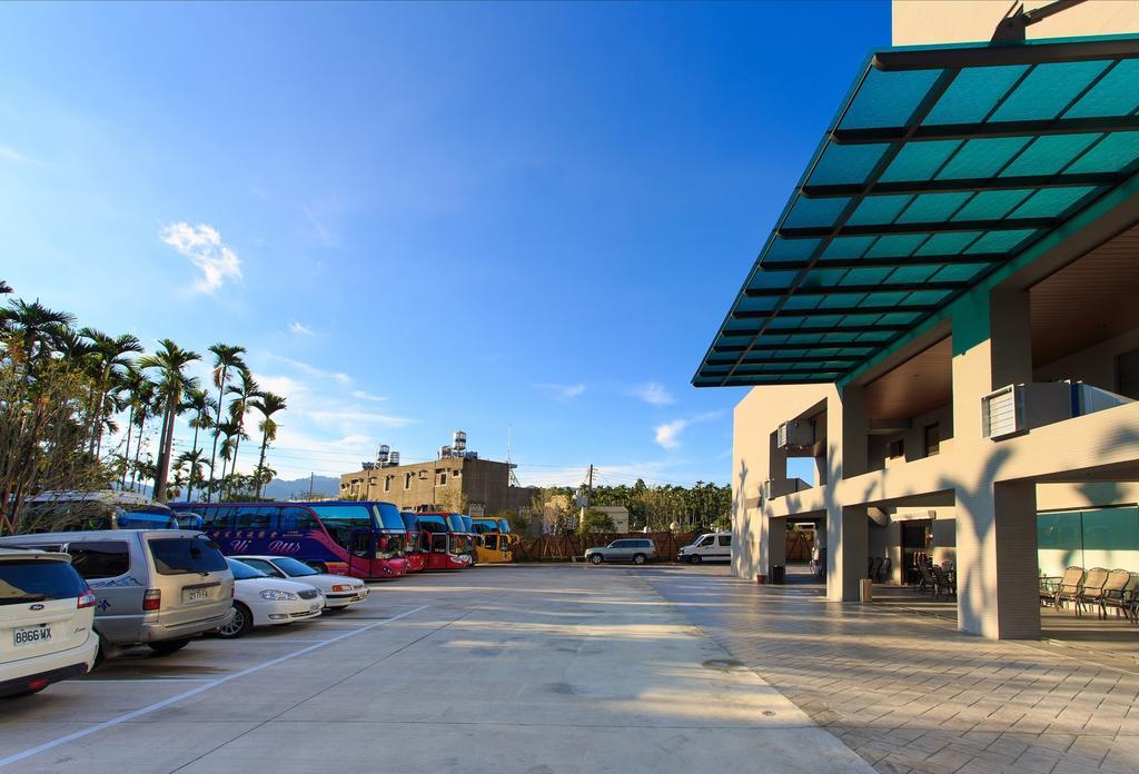 Chiayi Oriental Pearl International Hotel Fanlu Bagian luar foto